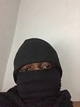 lawreyee online show from November 2025 07:35:01 PM