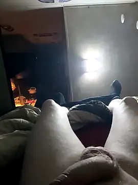 Lavoieya online show from November 2025 12:20:01 AM