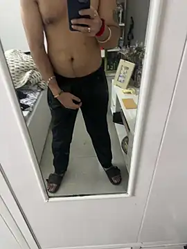 7 INCH MONSTER online show from February 2026 08:01:02 AM