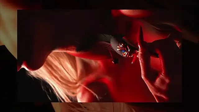 Snapshot of Alvuwkaa chatting on December 2025 07:05:01 AM Alvuwkaa online show from December 2025 07:05:01 AM