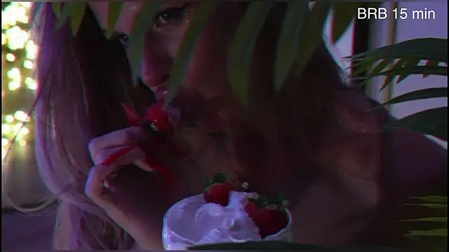 Snapshot of Alvuwkaa chatting on February 2026 07:37:01 AM Alvuwkaa online show from February 2026 07:37:01 AM