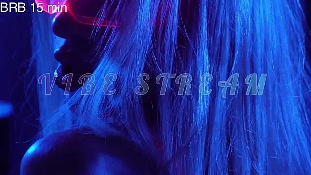 Snapshot of Alvuwkaa chatting on February 2026 08:04:01 AM Alvuwkaa online show from February 2026 08:04:01 AM