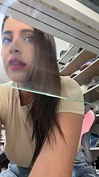 GiaDuque online show from April 2026 12:34:02 PM