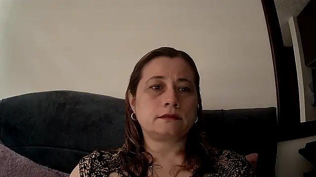 milagros latina75 online show from June 2026 05:10:02 PM