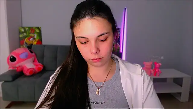 queenofthesense  online show from October 2025 04:53:02 PM