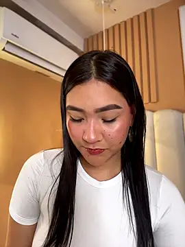 Snapshot of noa_moon chatting on February 2026 03:16:02 AM noa moon online show from February 2026 03:16:02 AM