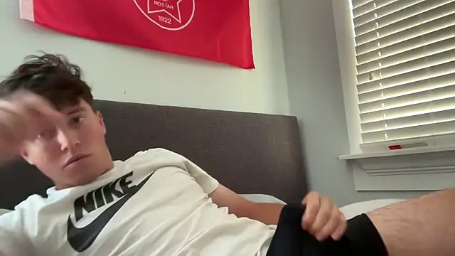 Snapshot of isiah_xx chatting on October 2025 03:56:02 PM isiah xx online show from October 2025 03:56:02 PM