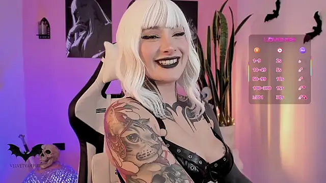 VelvetVampiree online show from December 2025 02:41:02 AM