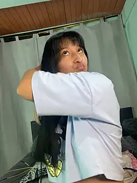 EVAH LEE  online show from February 2026 02:06:02 AM