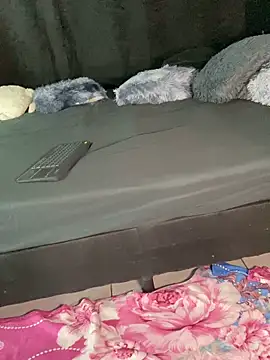 EVAH LEE  online show from March 2026 01:01:01 AM