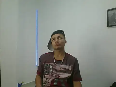 yissus 20  online show from April 2026 03:41:02 PM