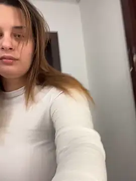 Kelly Bliss online show from September 2025 08:40:01 AM