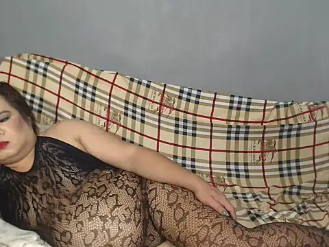 sexyh0tangel online show from December 2025 05:08:02 PM