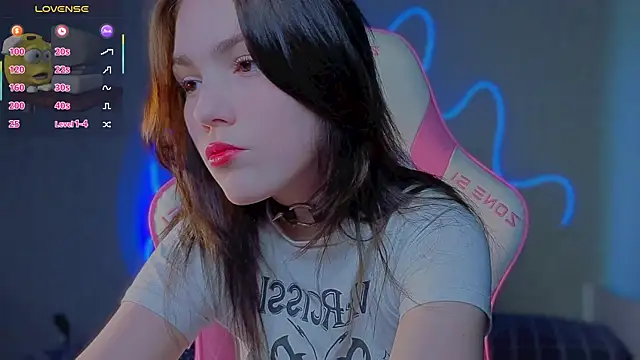 Sophie SkyAngel online show from June 2026 04:08:01 AM