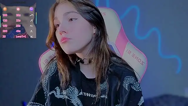 Sophie SkyAngel online show from July 2026 07:27:01 PM