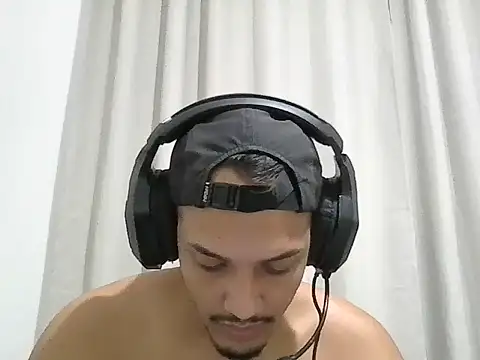 Snapshot of BAGHEERAPGG chatting on September 2025 02:13:01 AM BAGHEERAPGG online show from September 2025 02:13:01 AM