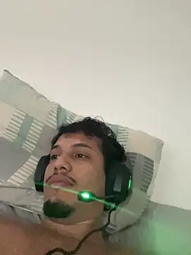 Snapshot of BAGHEERAPGG chatting on October 2025 10:57:02 AM BAGHEERAPGG online show from October 2025 10:57:02 AM