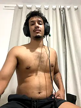 Snapshot of BAGHEERAPGG chatting on October 2025 03:40:02 AM BAGHEERAPGG online show from October 2025 03:40:02 AM