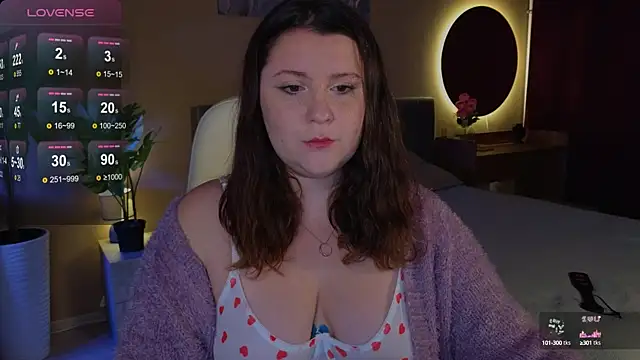 Snapshot of Edalyn_Af chatting on September 2025 07:30:01 PM Edalyn Af online show from September 2025 07:30:01 PM