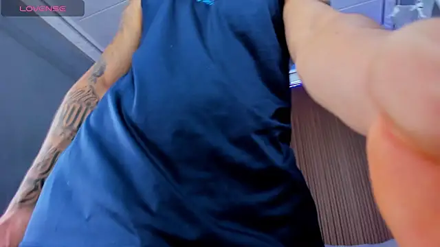 Leo santoro online show from January 2026 01:48:02 PM