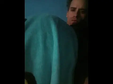 Snapshot of alex-golden chatting on November 2025 09:20:01 AM alex-golden online show from November 2025 09:20:01 AM