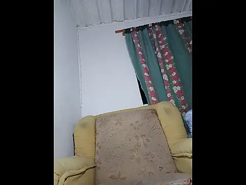 Snapshot of alex-golden chatting on December 2025 02:30:01 AM alex-golden online show from December 2025 02:30:01 AM