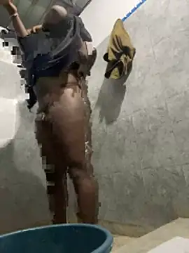 femboyslqueen online show from February 2026 07:48:01 PM