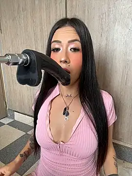 ValentinaBianchi online show from May 2026 06:16:02 PM