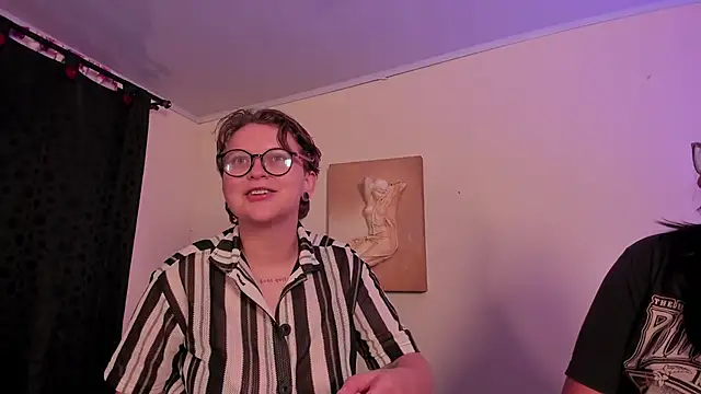 CrazyCakes  online show from November 2025 04:22:02 AM