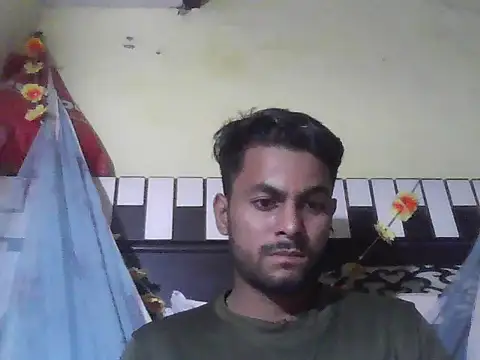 ursdreamperson online show from October 2025 04:24:02 PM