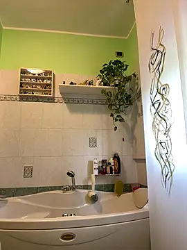 Italy sex boy online show from September 2025 11:35:01 AM