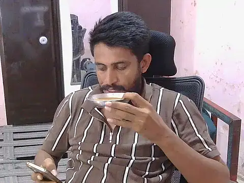 krishjaat43 online show from April 2026 02:42:02 AM