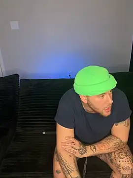 theviberoom online show from December 2025 06:34:02 PM