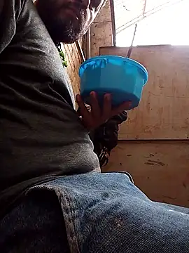 Lujor online show from April 2026 05:25:02 PM