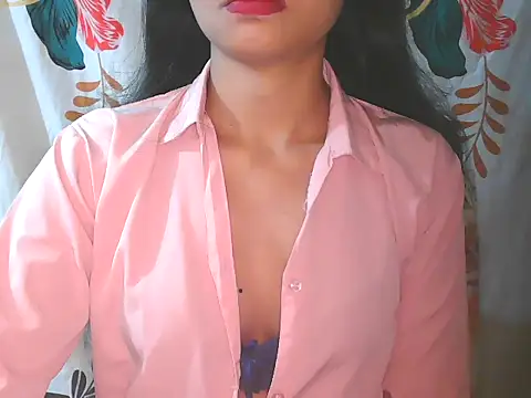 Ankita Chandel online show from November 2025 04:28:02 PM