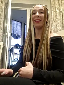 Snapshot of yourfavpsy_ chatting on November 2025 01:33:02 PM yourfavpsy online show from November 2025 01:33:02 PM