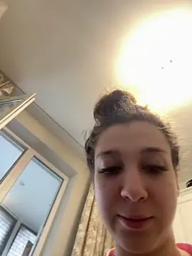 yourfavpsy  online show from April 2026 10:19:02 AM