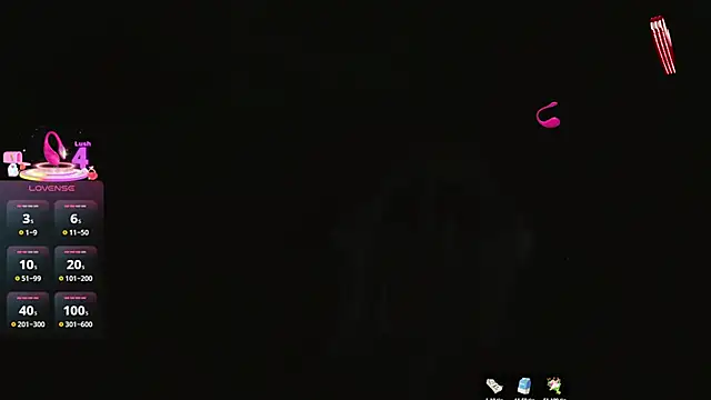 Snapshot of AliceMooreXO chatting on September 2025 07:19:02 PM AliceMooreXO online show from September 2025 07:19:02 PM