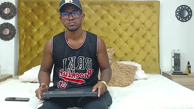 AndyCalifornia1 online show from October 2025 02:29:01 PM