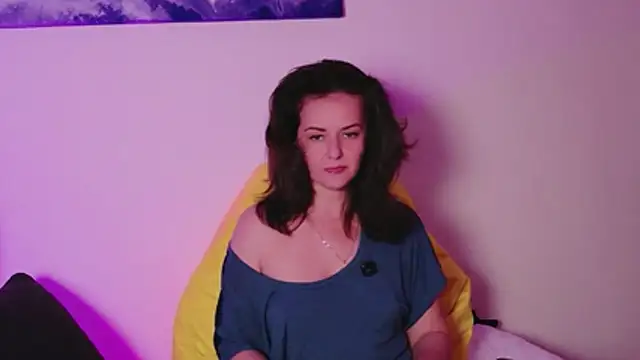 Witch in Silk online show from March 2026 08:04:02 PM