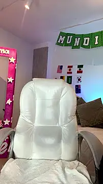 LUNAA    online show from July 2026 03:22:01 AM