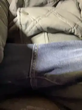 Snapshot of sonwmelt1 chatting on January 2026 07:34:01 AM sonwmelt1 online show from January 2026 07:34:01 AM