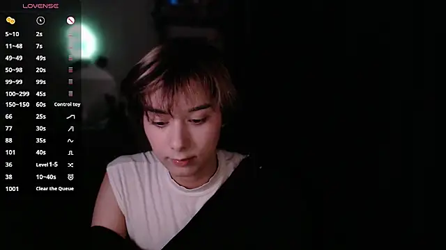 Snapshot of SophieAsh chatting on July 2026 09:28:02 PM SophieAsh online show from July 2026 09:28:02 PM