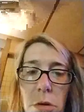 Snapshot of bb_empress chatting on September 2025 09:50:01 PM bb empress online show from September 2025 09:50:01 PM