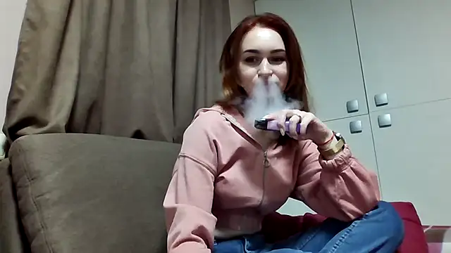 Snapshot of Requellia chatting on October 2025 06:28:02 PM Requellia online show from October 2025 06:28:02 PM