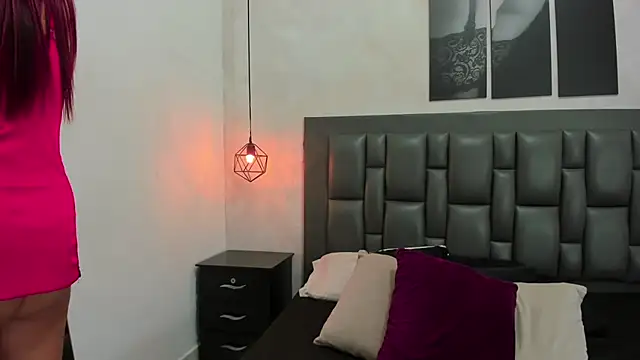 Snapshot of dakota_roussee chatting on November 2025 12:15:02 PM dakota roussee online show from November 2025 12:15:02 PM