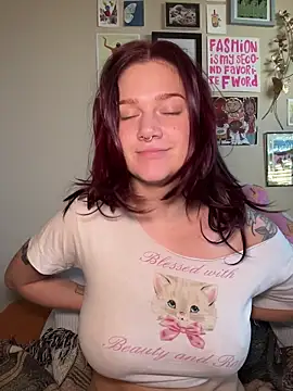 Snapshot of zarialove chatting on November 2025 09:59:01 PM zarialove online show from November 2025 09:59:01 PM