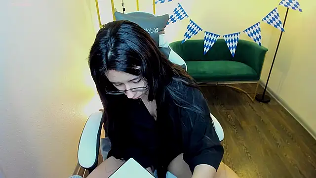 Snapshot of meomeee chatting on September 2025 04:30:01 PM meomeee online show from September 2025 04:30:01 PM