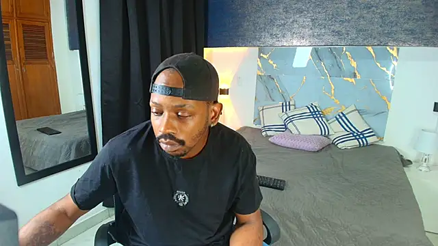 muller asher online show from November 2025 03:32:02 AM