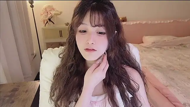 FuFu-puff online show from March 2026 04:44:01 PM